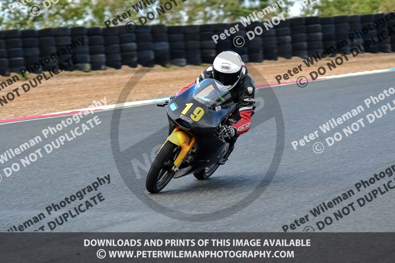 enduro digital images;event digital images;eventdigitalimages;mallory park;mallory park photographs;mallory park trackday;mallory park trackday photographs;no limits trackdays;peter wileman photography;racing digital images;trackday digital images;trackday photos